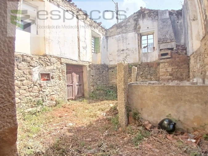 Moradia para Venda em Póvoa de Rio de Moinhos e Cafede Foto 3