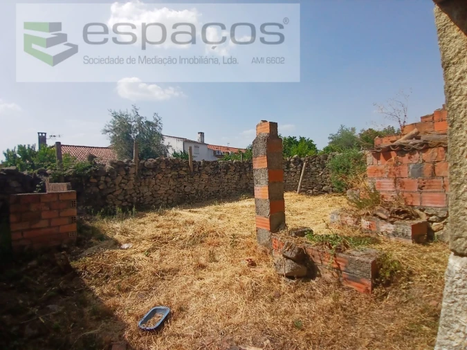 Moradia para Venda em Póvoa de Rio de Moinhos e Cafede Foto 4