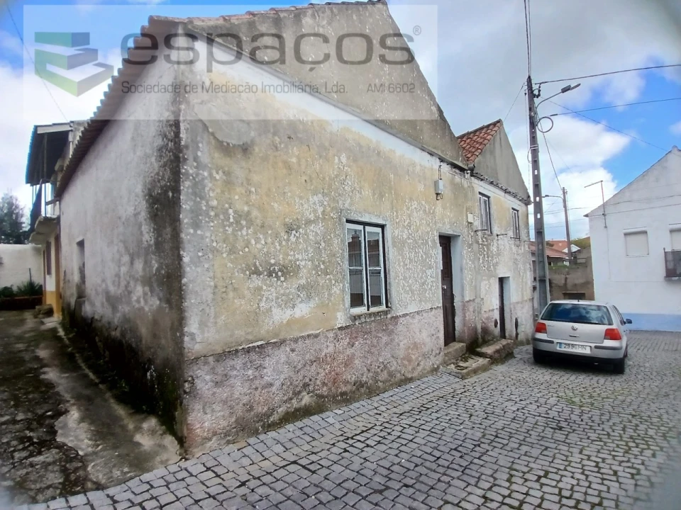 Moradia para Venda em Tinalhas Foto 1