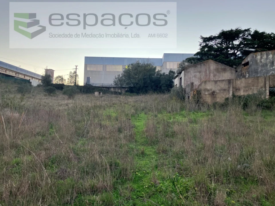 Terreno Comércio / Armazém para Venda em Venda do Pinheiro e Santo Estêvão das Galés Foto 7