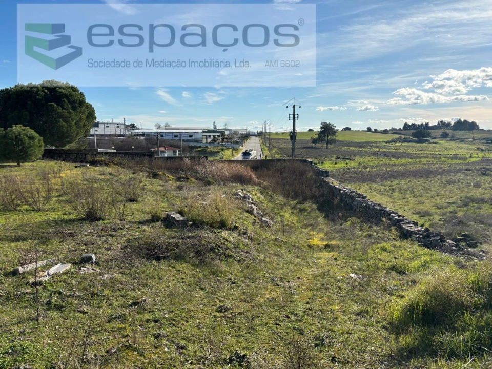 Armazém para Venda em Alcains Foto 11