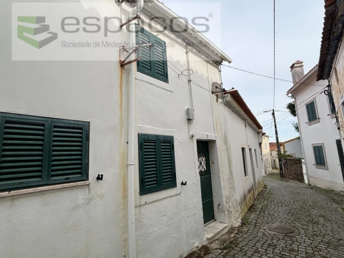 Moradia T3 para Venda em Vila Velha de Rodão Foto 1