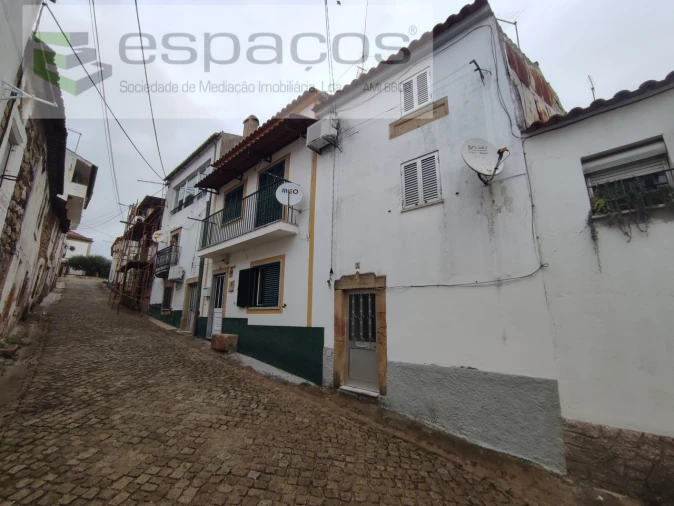 Moradia T2 para Venda em Ladoeiro Foto 1