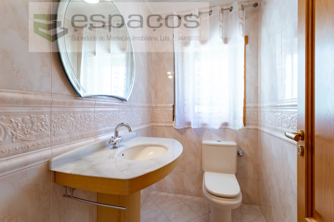 Moradia T4 para Venda em Póvoa de Santa Iria e Forte da Casa Foto 26