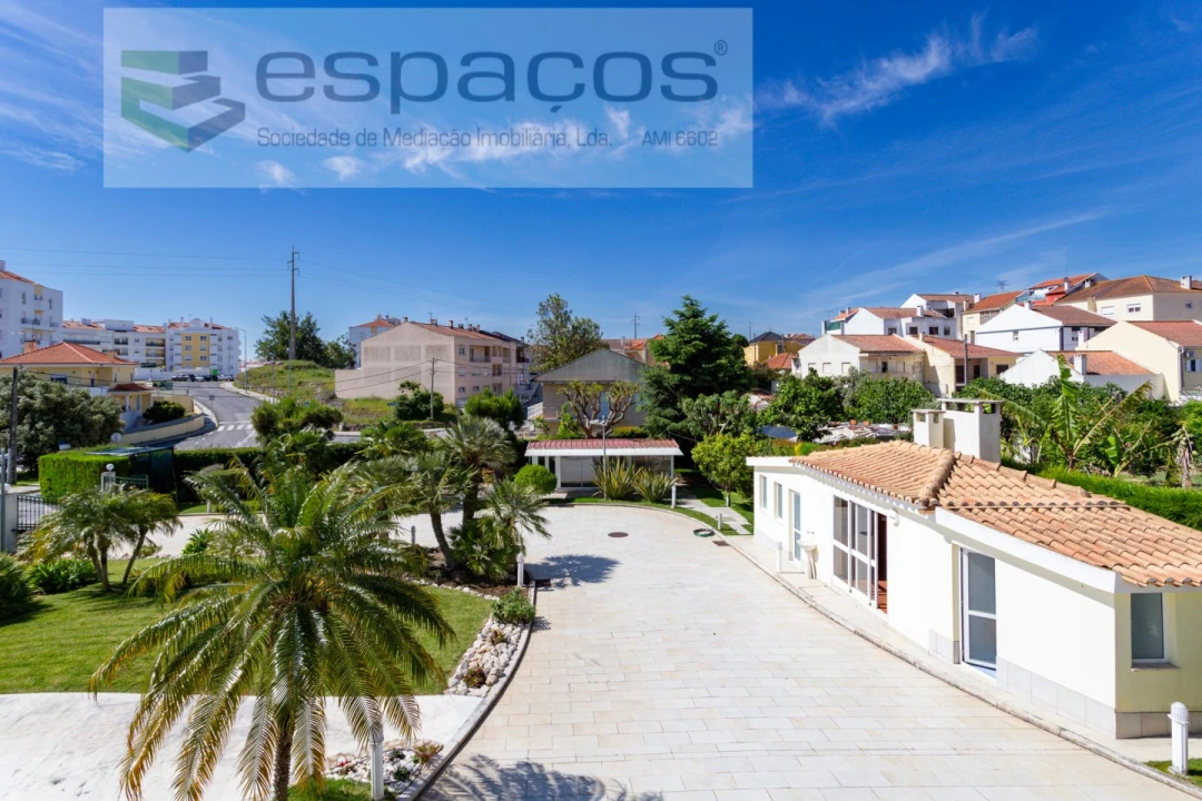 Moradia T4 para Venda em Póvoa de Santa Iria e Forte da Casa Foto 66