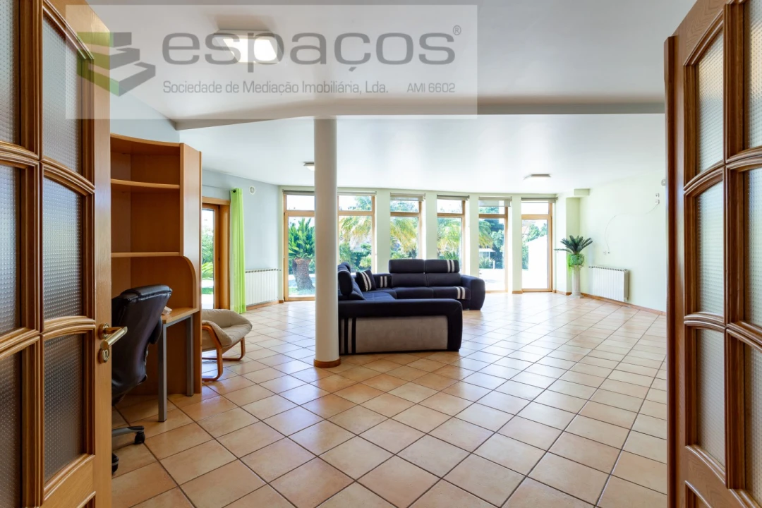 Moradia T4 para Venda em Póvoa de Santa Iria e Forte da Casa Foto 76