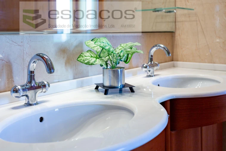 Moradia T4 para Venda em Póvoa de Santa Iria e Forte da Casa Foto 41