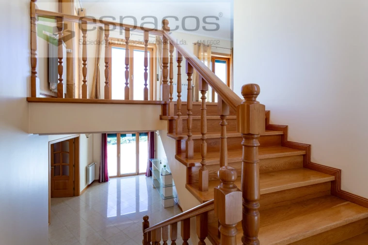 Moradia T4 para Venda em Póvoa de Santa Iria e Forte da Casa Foto 67