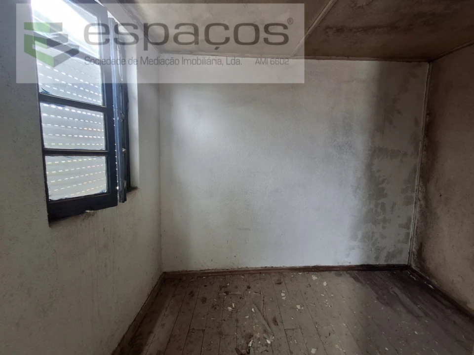 Moradia T2 para Venda em Silvares Foto 7