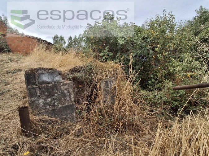 Moradia T2 para Venda em Silvares Foto 13