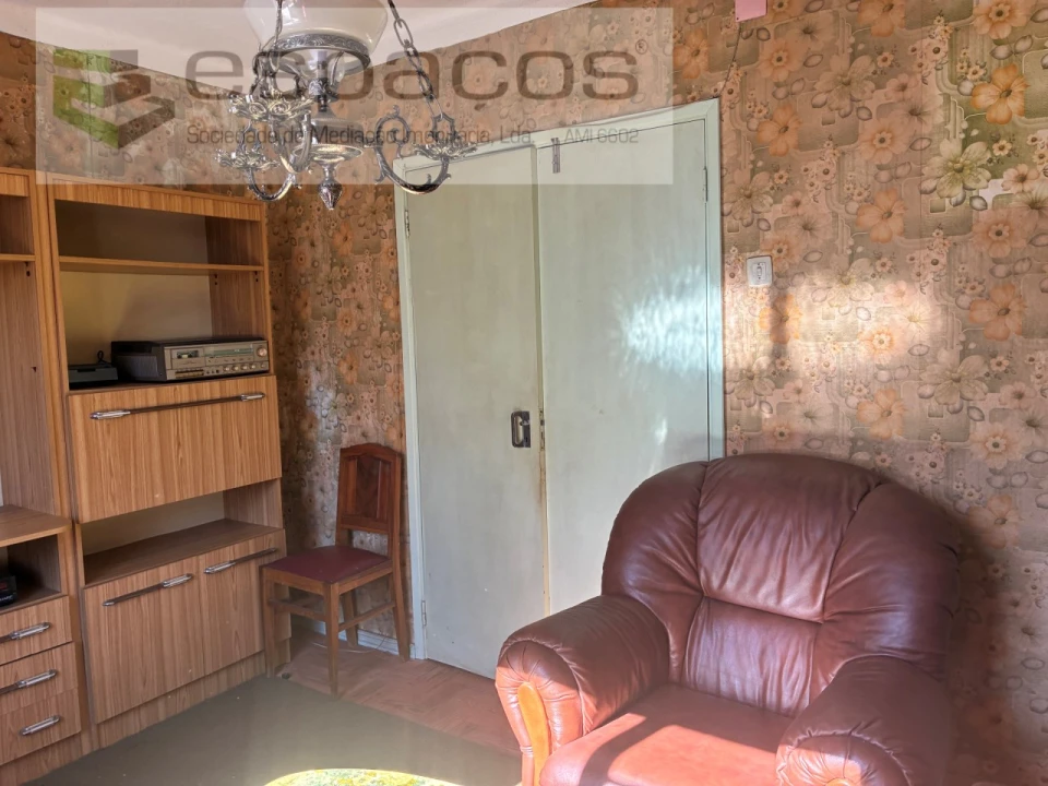 Moradia T3 para Venda em Lavacolhos Foto 12