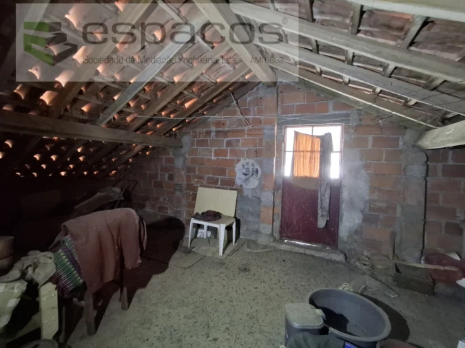 Moradia T3 para Venda em Lavacolhos Foto 16