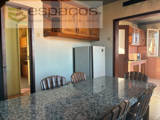 Moradia T3 para Venda em Lavacolhos Foto 8