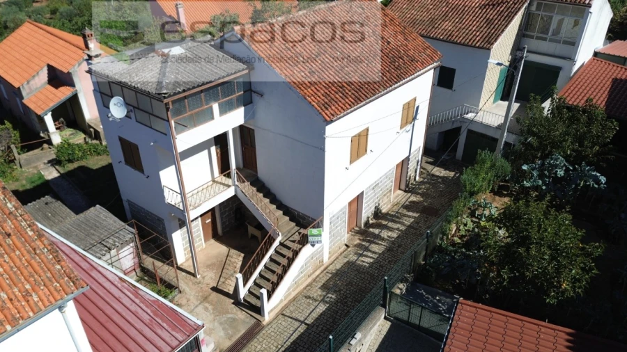 Moradia T3 para Venda em Lavacolhos