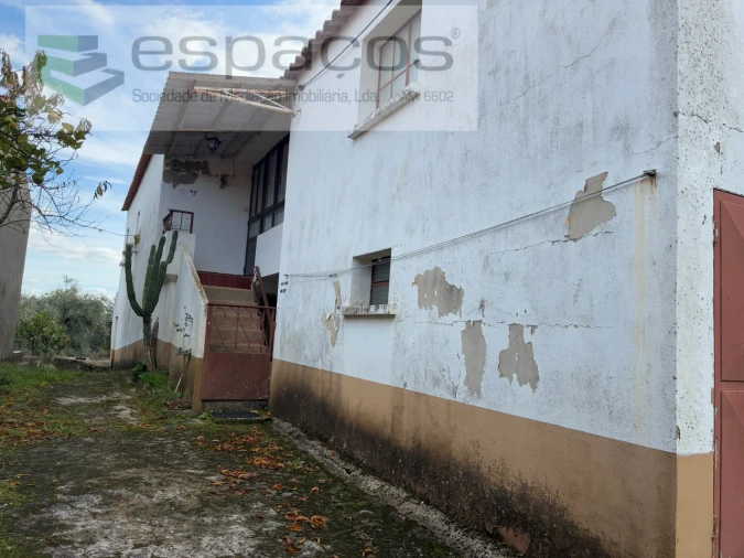 Quinta T3 para Venda em Vale de Prazeres e Mata da Rainha