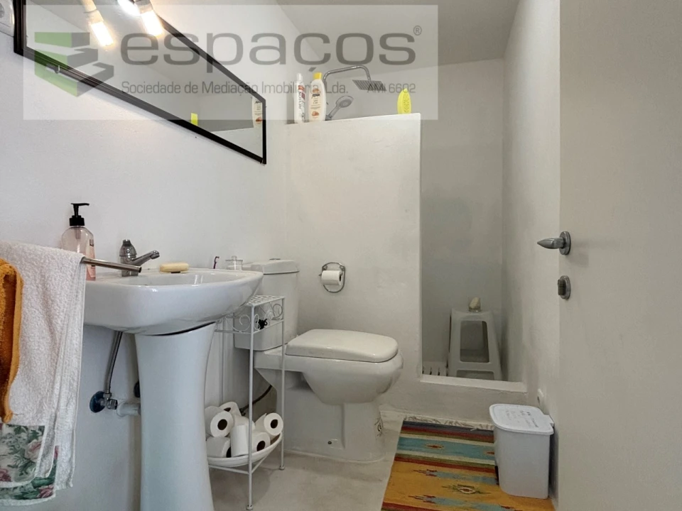 Moradia T3 para Venda em Vale de Prazeres e Mata da Rainha Foto 36