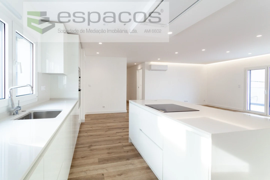 Apartamento T3 para Venda em Santa Iria de Azoia, São João da Talha e Bobadela Foto 6