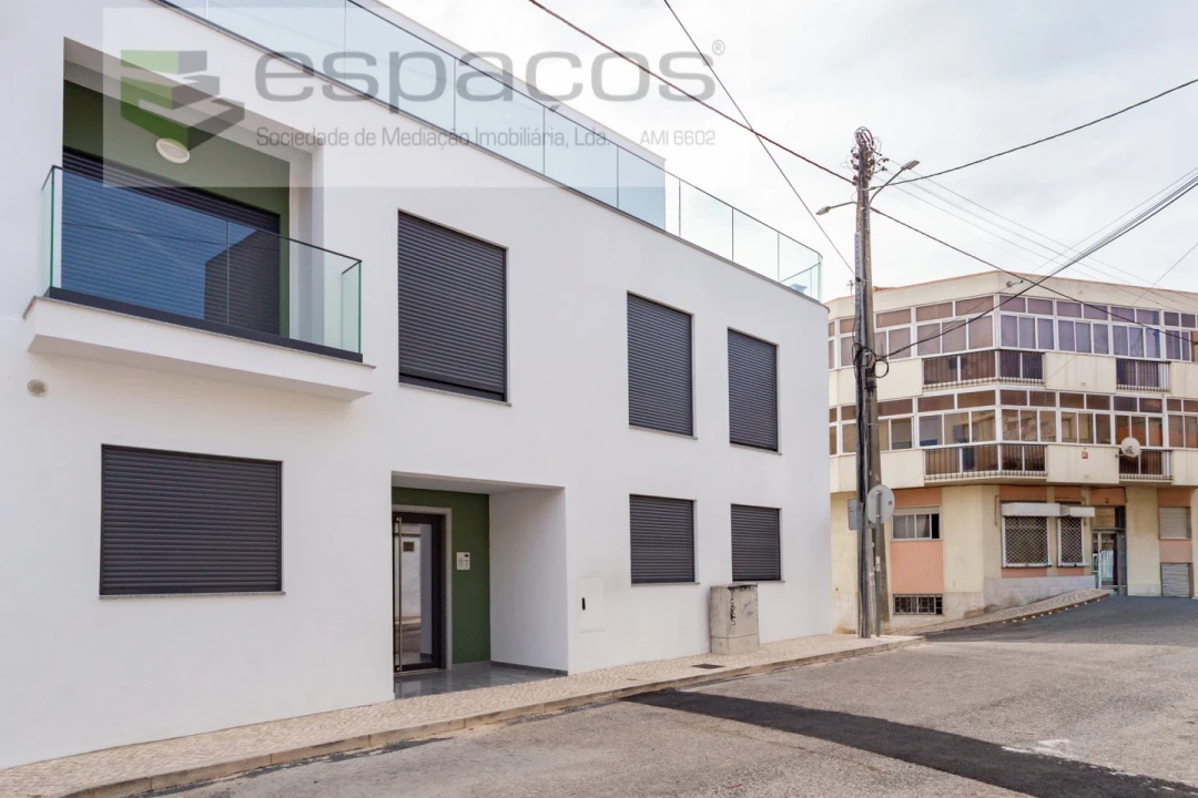 Apartamento T3 para Venda em Santa Iria de Azoia, São João da Talha e Bobadela Foto 36