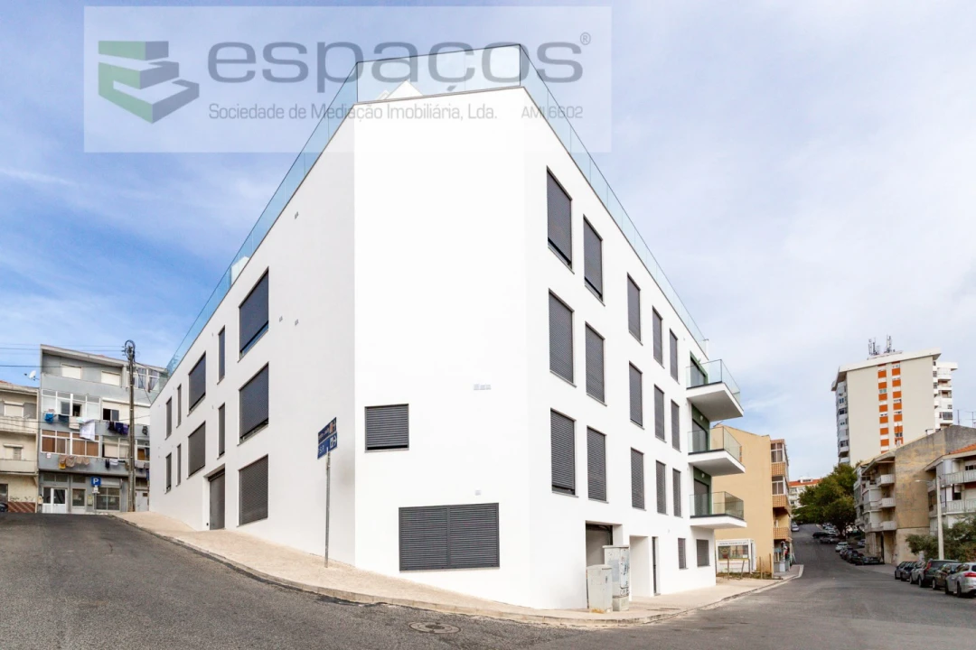 Apartamento T3 para Venda em Santa Iria de Azoia, São João da Talha e Bobadela Foto 37