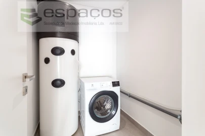 Apartamento T3 para Venda em Santa Iria de Azoia, São João da Talha e Bobadela