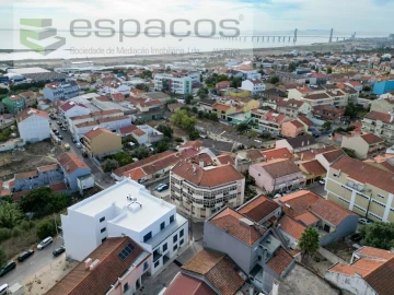 Apartamento T3 para Venda em Santa Iria de Azoia, São João da Talha e Bobadela