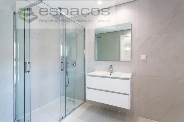 Apartamento T3 para Venda em Santa Iria de Azoia, São João da Talha e Bobadela Foto 26