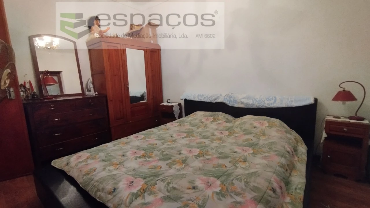 Moradia T4 para Venda em Escalos de Cima e Lousa Foto 21