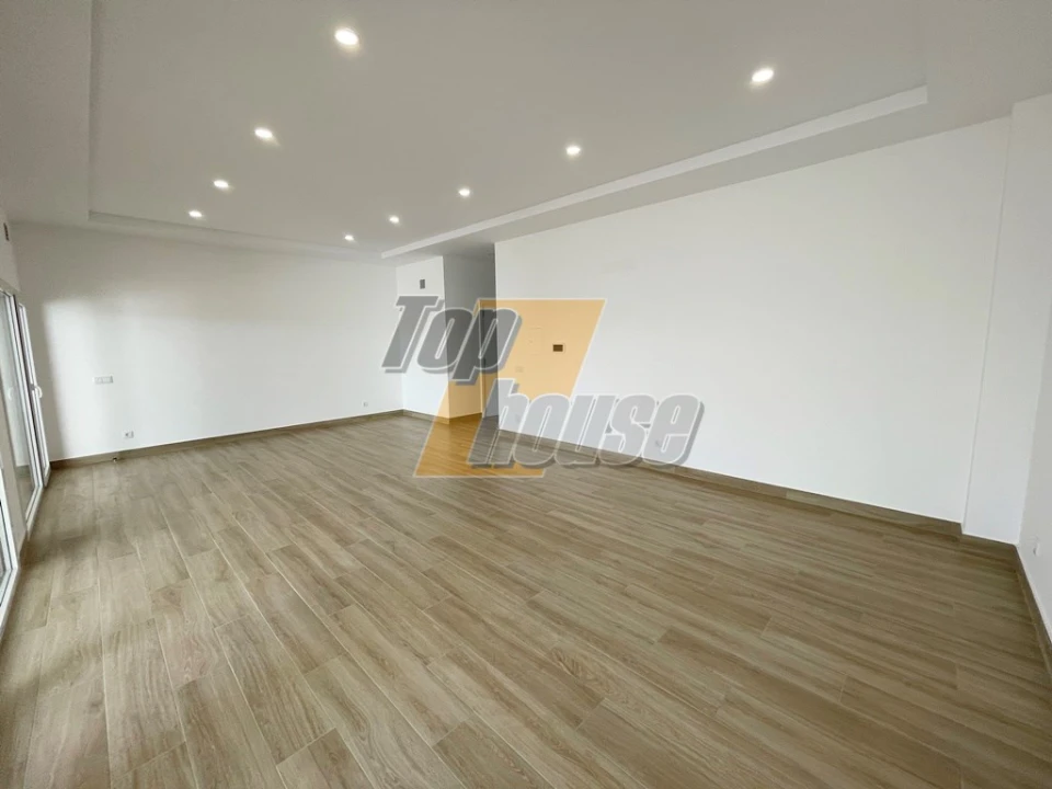 Moradia T4 para Venda em Caparica e Trafaria Foto 32