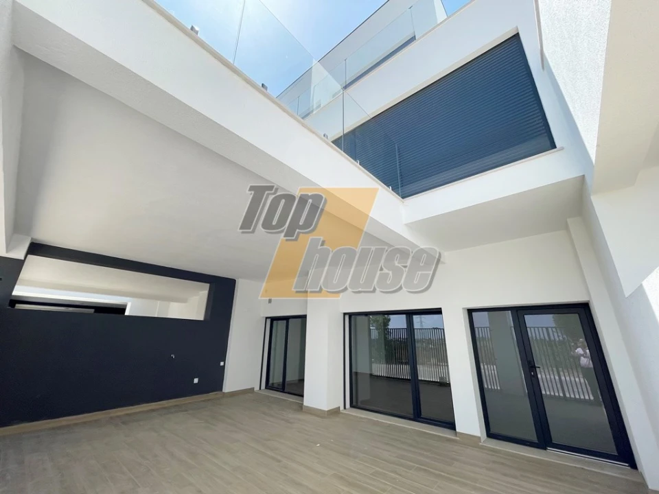 Moradia T4 para Venda em Caparica e Trafaria Foto 46