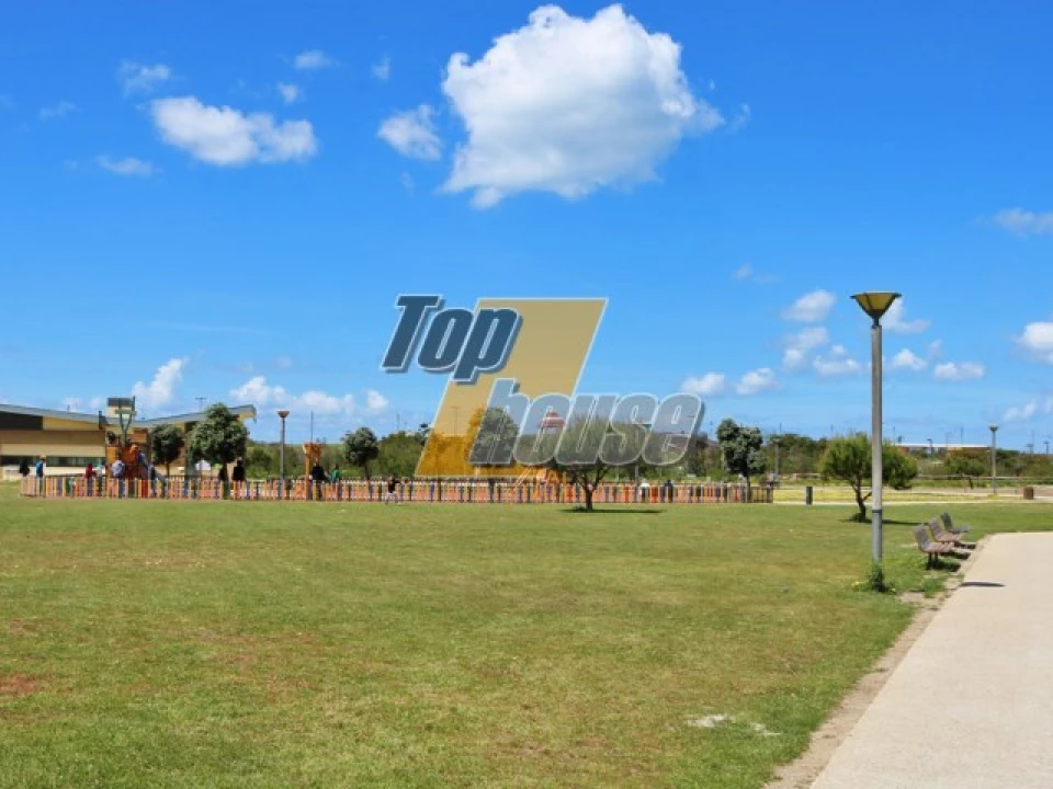 Apartamento T2 para Venda em Costa da Caparica Foto 15