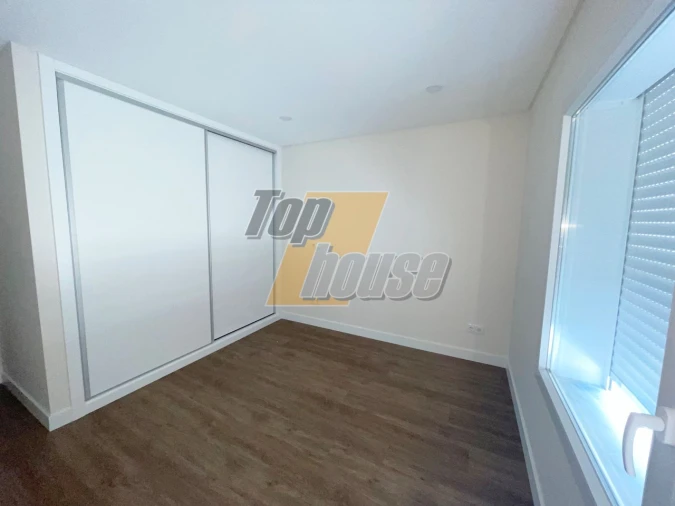 Apartamento T2 para Venda em Costa da Caparica Foto 10