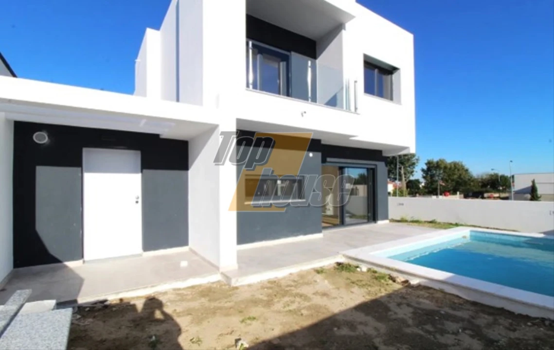 Moradia T4 para Venda em Charneca de Caparica e Sobreda Foto 22