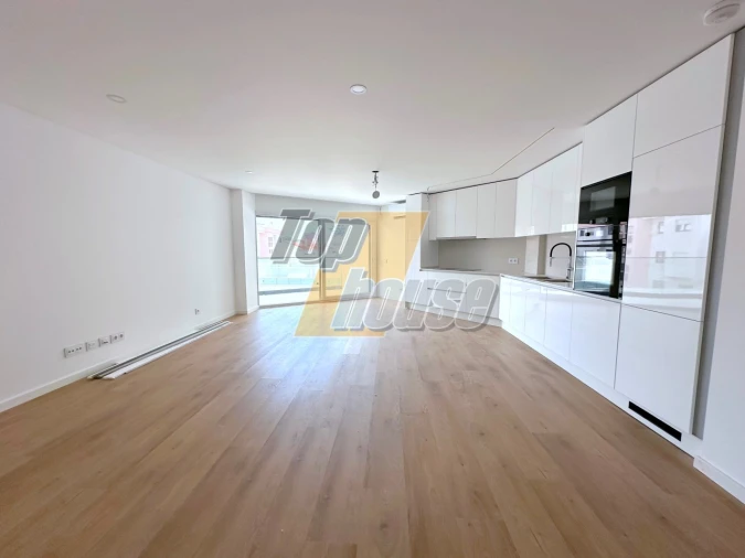 Apartamento T2 para Venda em Costa da Caparica Foto 2