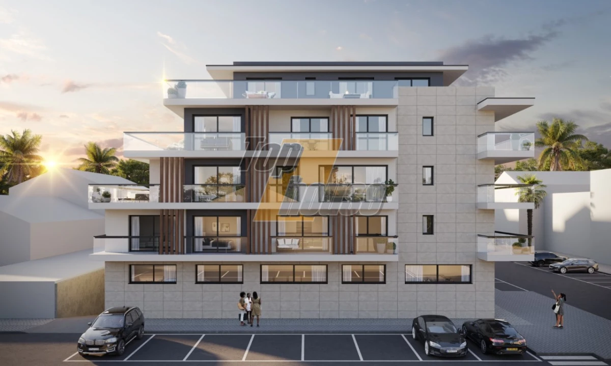 Apartamento T4 para Venda em Costa da Caparica Foto 1