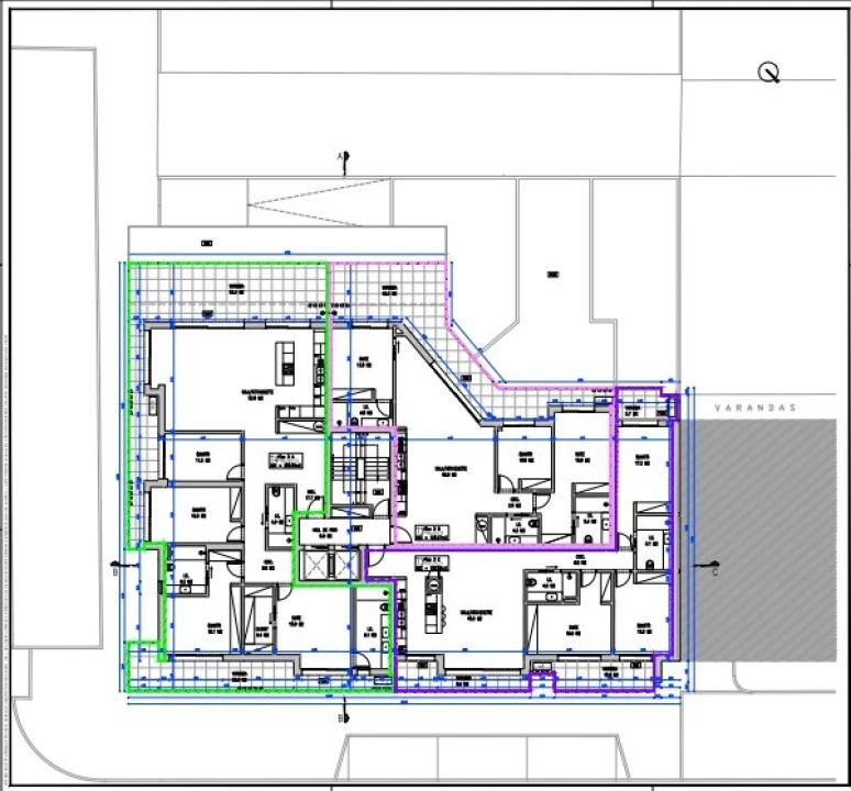 Apartamento T4 para Venda em Costa da Caparica Planta 3