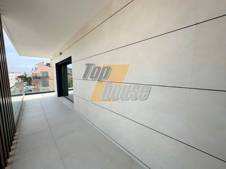 Apartamento T4 para Venda em Costa da Caparica Foto 34