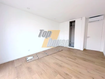 Apartamento T4 para Venda em Costa da Caparica