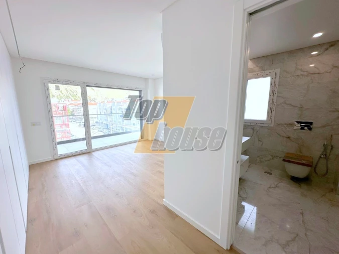Apartamento T4 para Venda em Costa da Caparica Foto 21