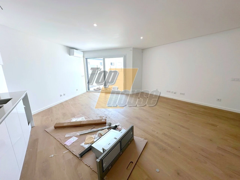 Apartamento T2 para Venda em Costa da Caparica Foto 3