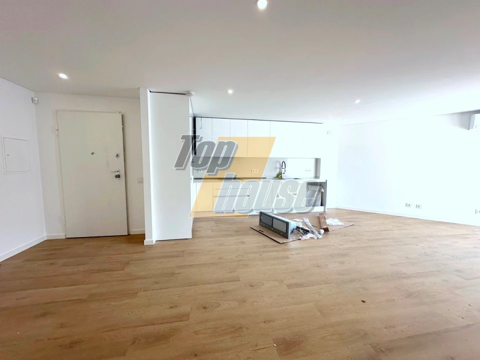 Apartamento T2 para Venda em Costa da Caparica Foto 4
