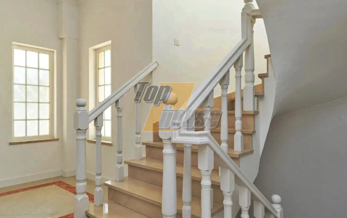 Moradia T4 para Venda em Corroios Foto 16