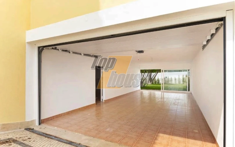 Moradia T4 para Venda em Corroios Foto 20