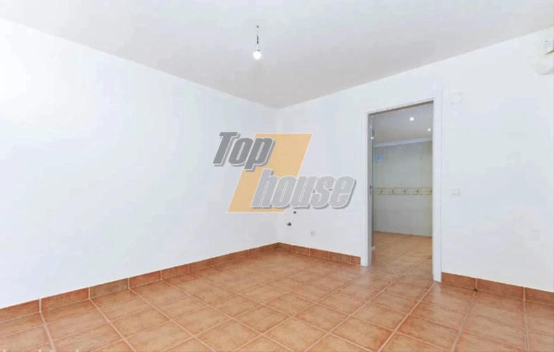 Moradia T4 para Venda em Corroios Foto 41