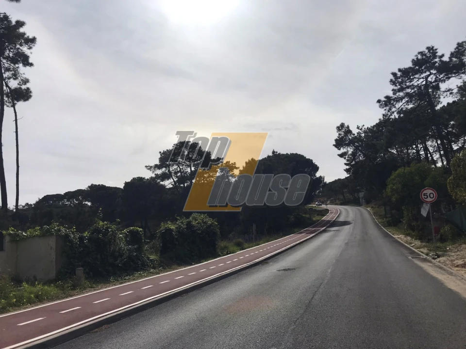 Moradia T4 para Venda em Charneca de Caparica e Sobreda Foto 21