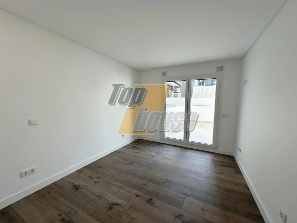 Apartamento T3 para Venda em Laranjeiro e Feijó Foto 7