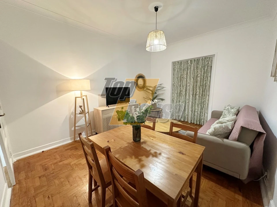 Apartamento T2 para Arrendamento em Costa da Caparica Foto 2