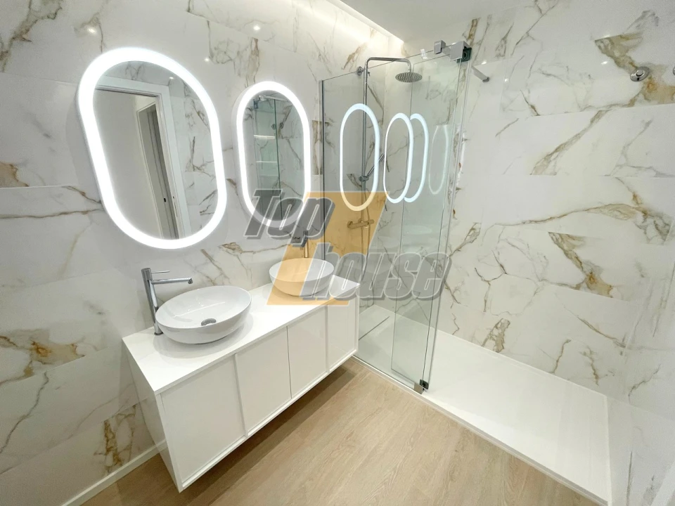 Apartamento T5 para Venda em Costa da Caparica Foto 17