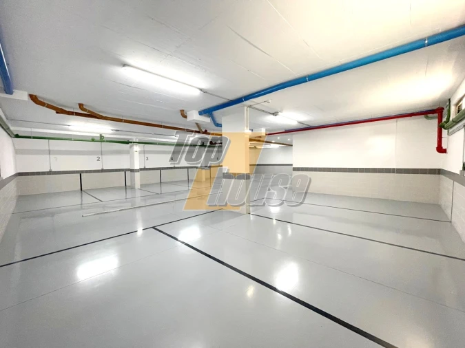 Apartamento T5 para Venda em Costa da Caparica Foto 34