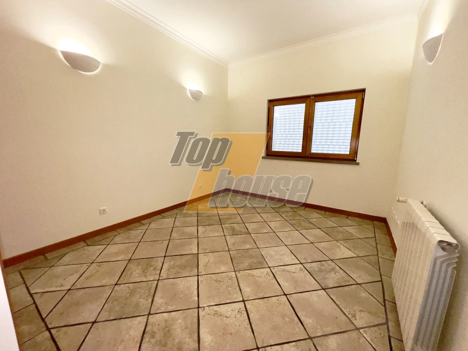 Moradia T5 para Venda em Sesimbra (Castelo) Foto 17