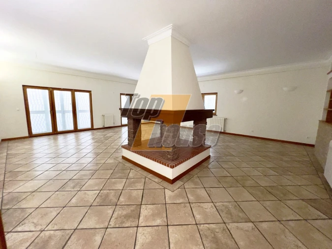 Moradia T5 para Venda em Sesimbra (Castelo) Foto 13